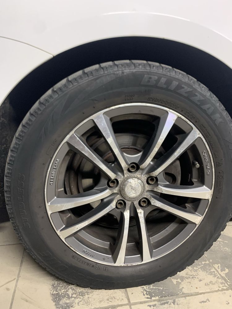 Колеса в зборі R16 5/112