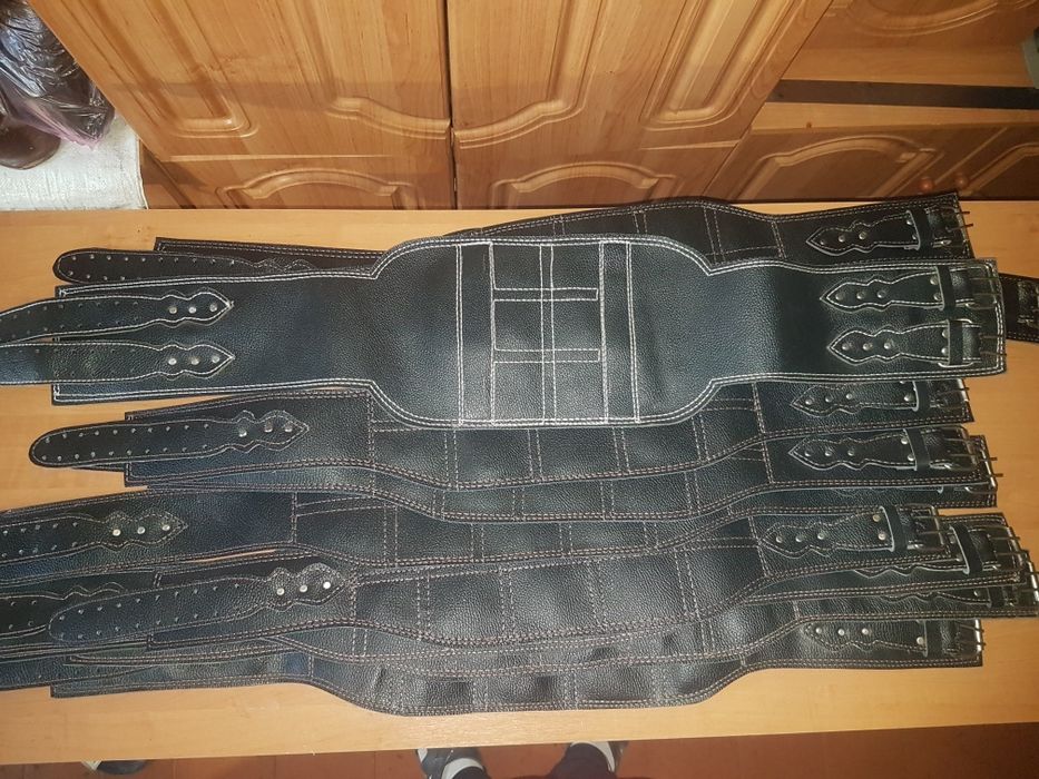 Шкіряний пояс для спини