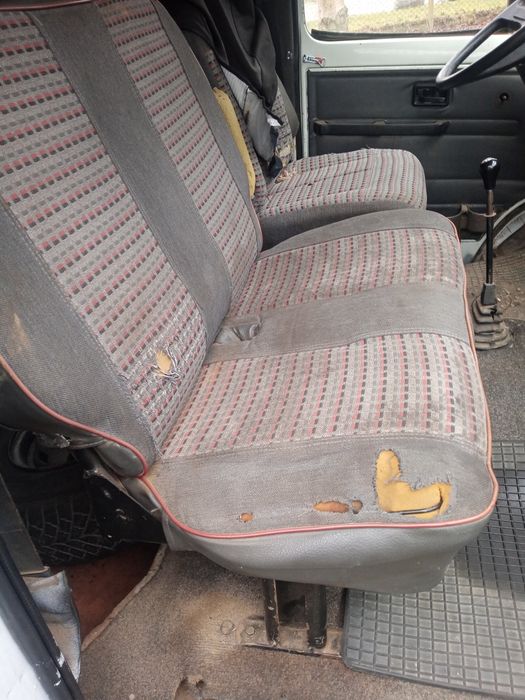 Продам бус Рено трафік