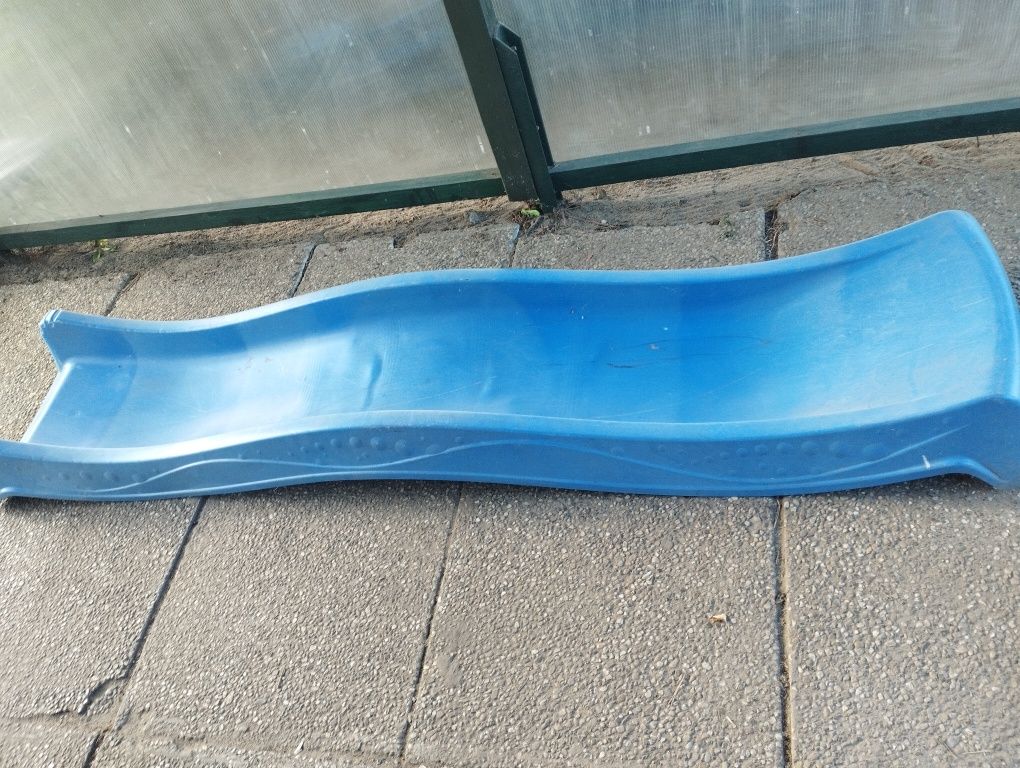 Ślizg do zjeżdżalni