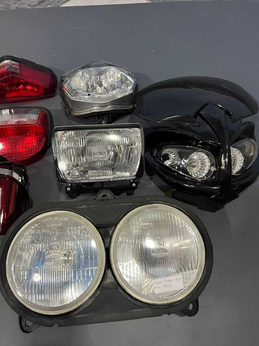 Farolim / Farol / Piscas  Suzuki - Kawasaki- Honda - Yamaha - Kymco