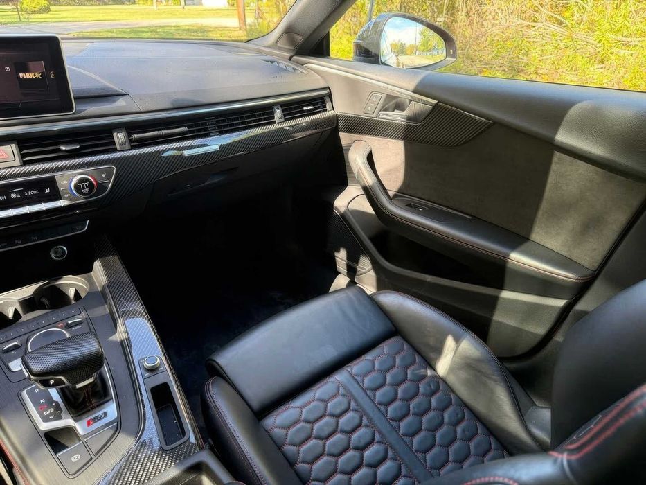 Audi RS 5 Sportback quattro      2019