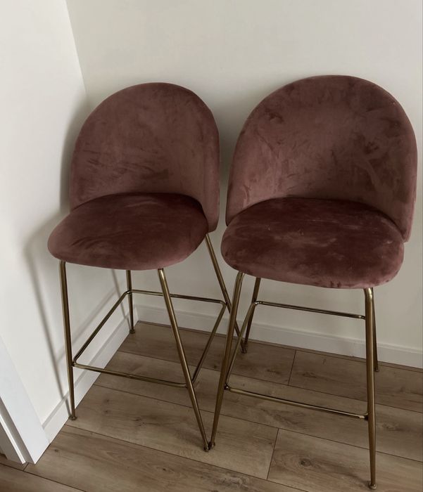 Dwa hokery rozowe zloto