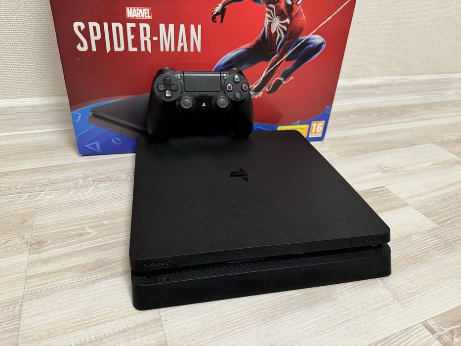 Sony Playstation 4 Slim 1TB + FC26