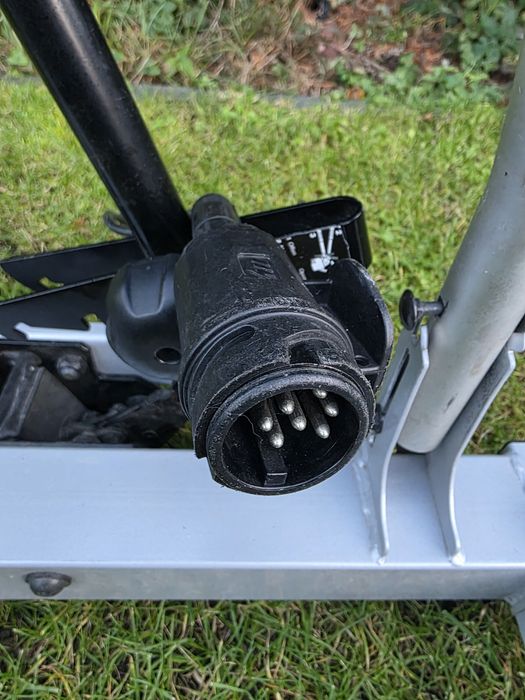 Bagażnik rowerowy Thule EuroClassic Pro 903 na 4 rowery na 3 rowery