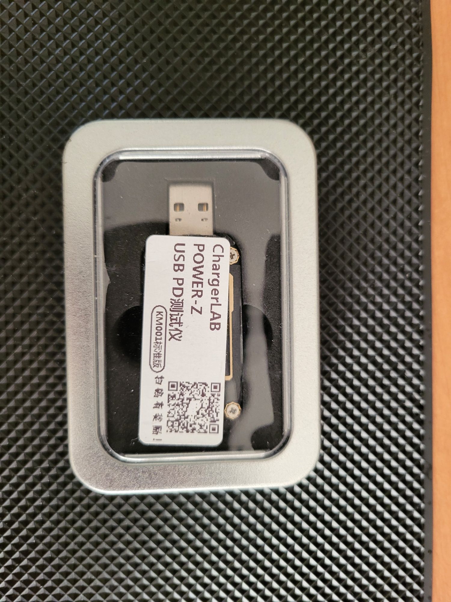 USB тестер ChargerLAB POWER-Z KM001