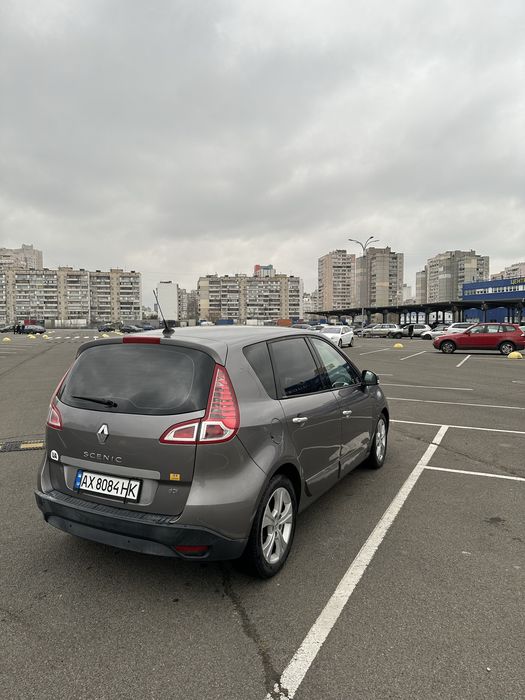 Renault Scenic 3 2011