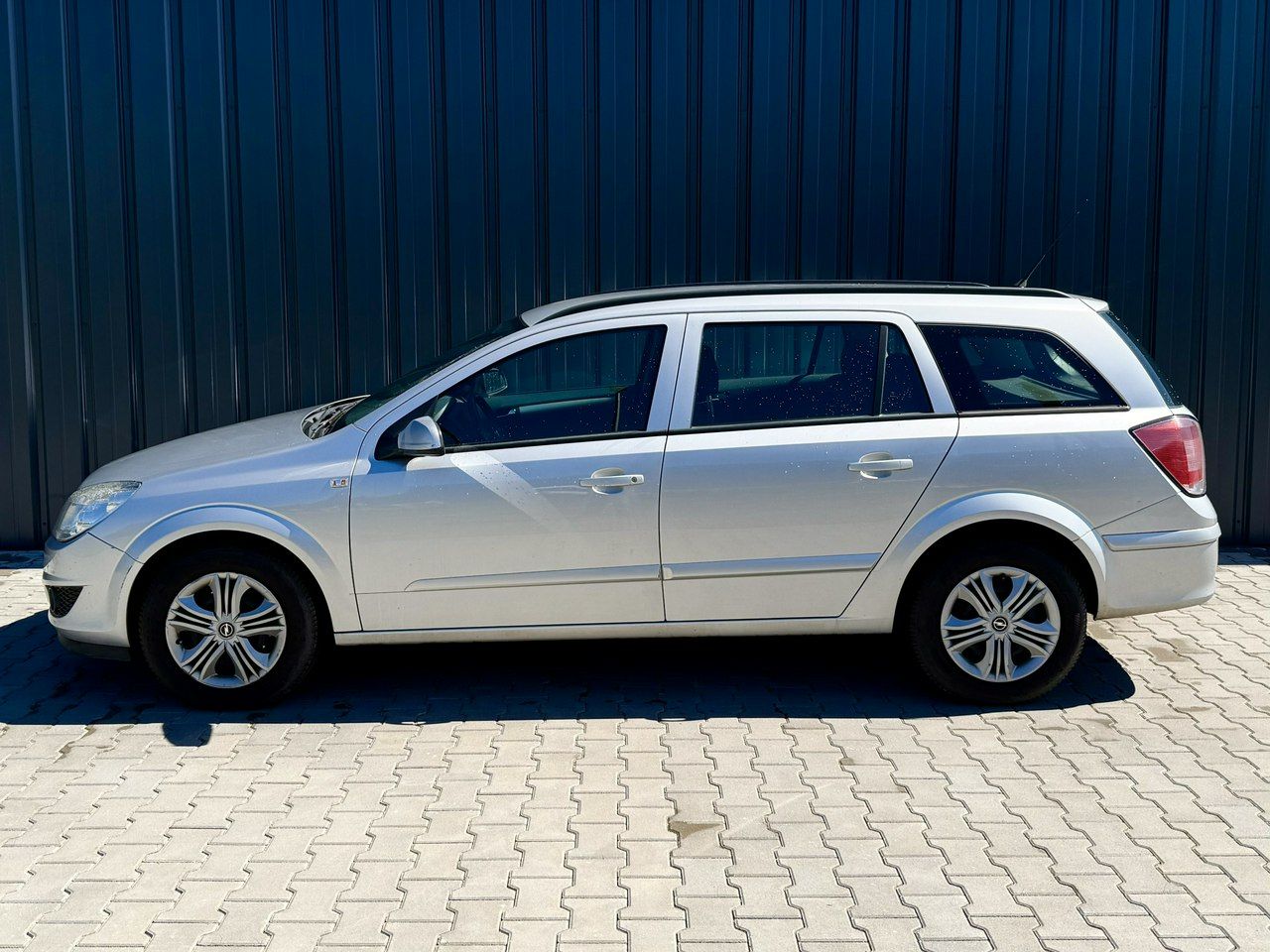 Opel Astra H Kombi 1.4 16V 90KM Klimatyzacja Tempomat