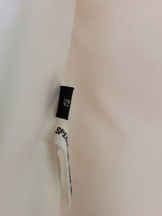 Białe futerko z USA Korea jak nowe