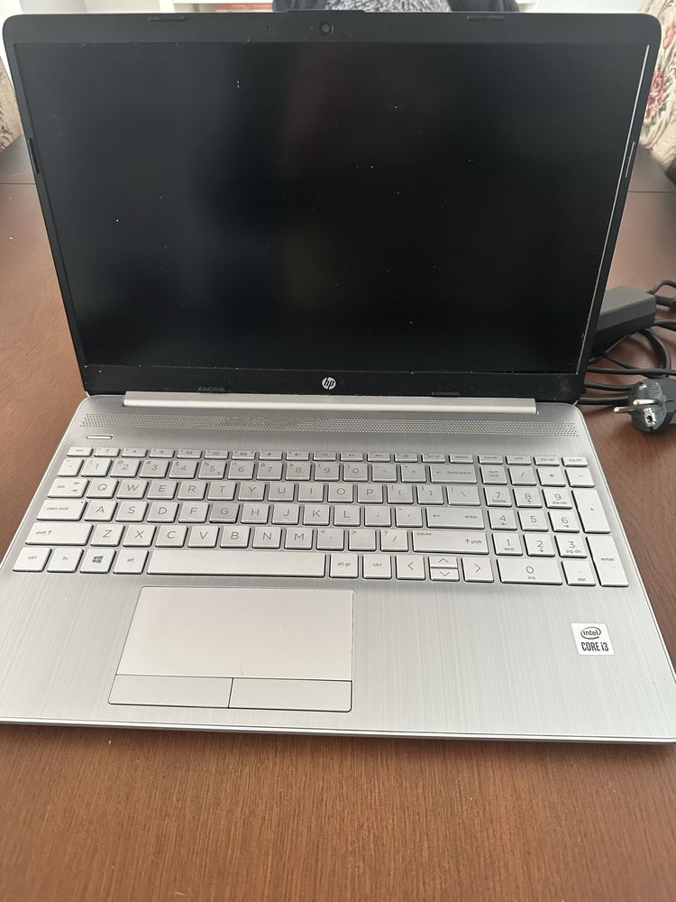 Laptop HP 15-DW1000NW
