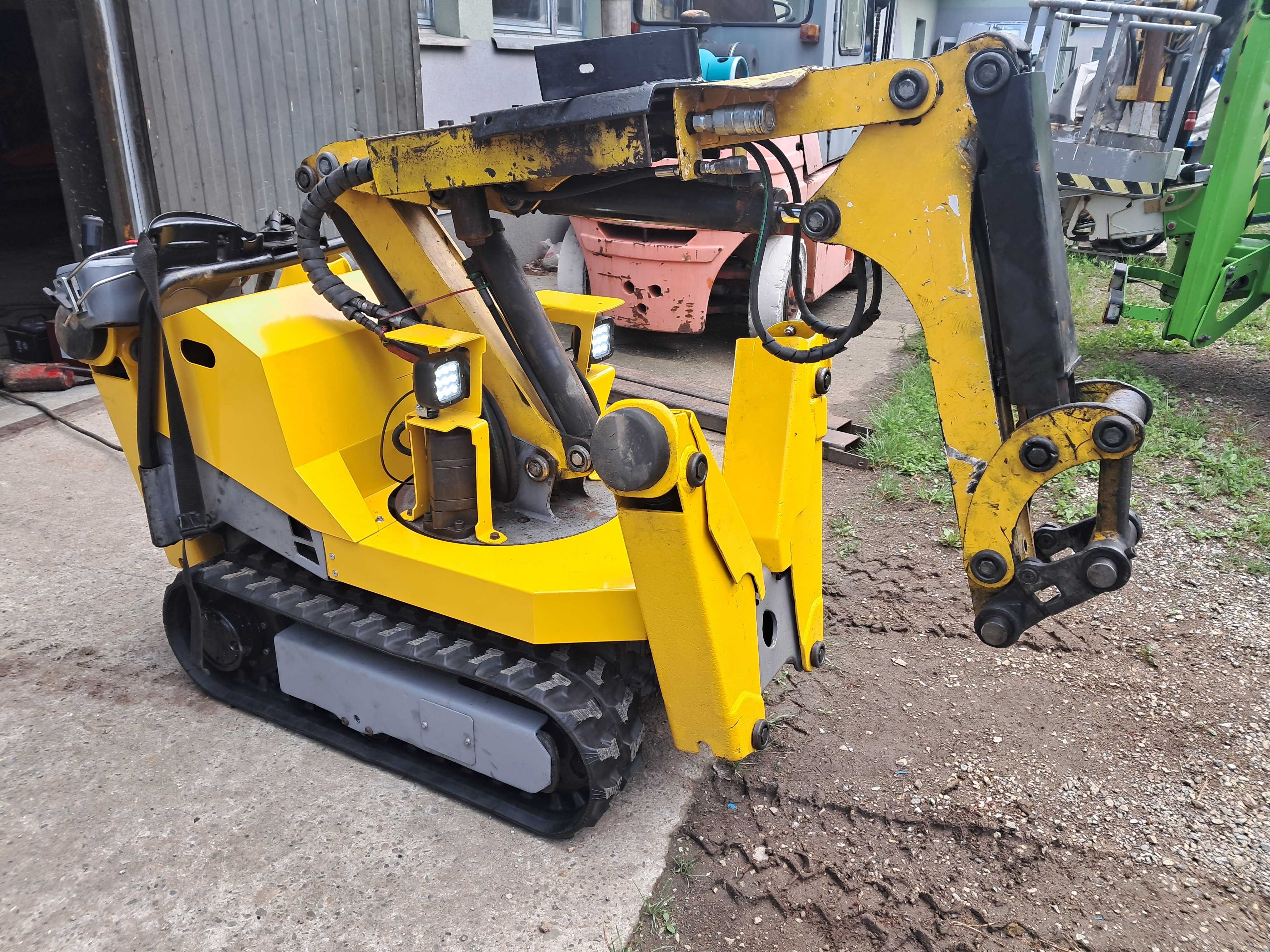Robot Wyburzeniowy Brokk 90 ,2008r+ młot Atlas Copco SB 152