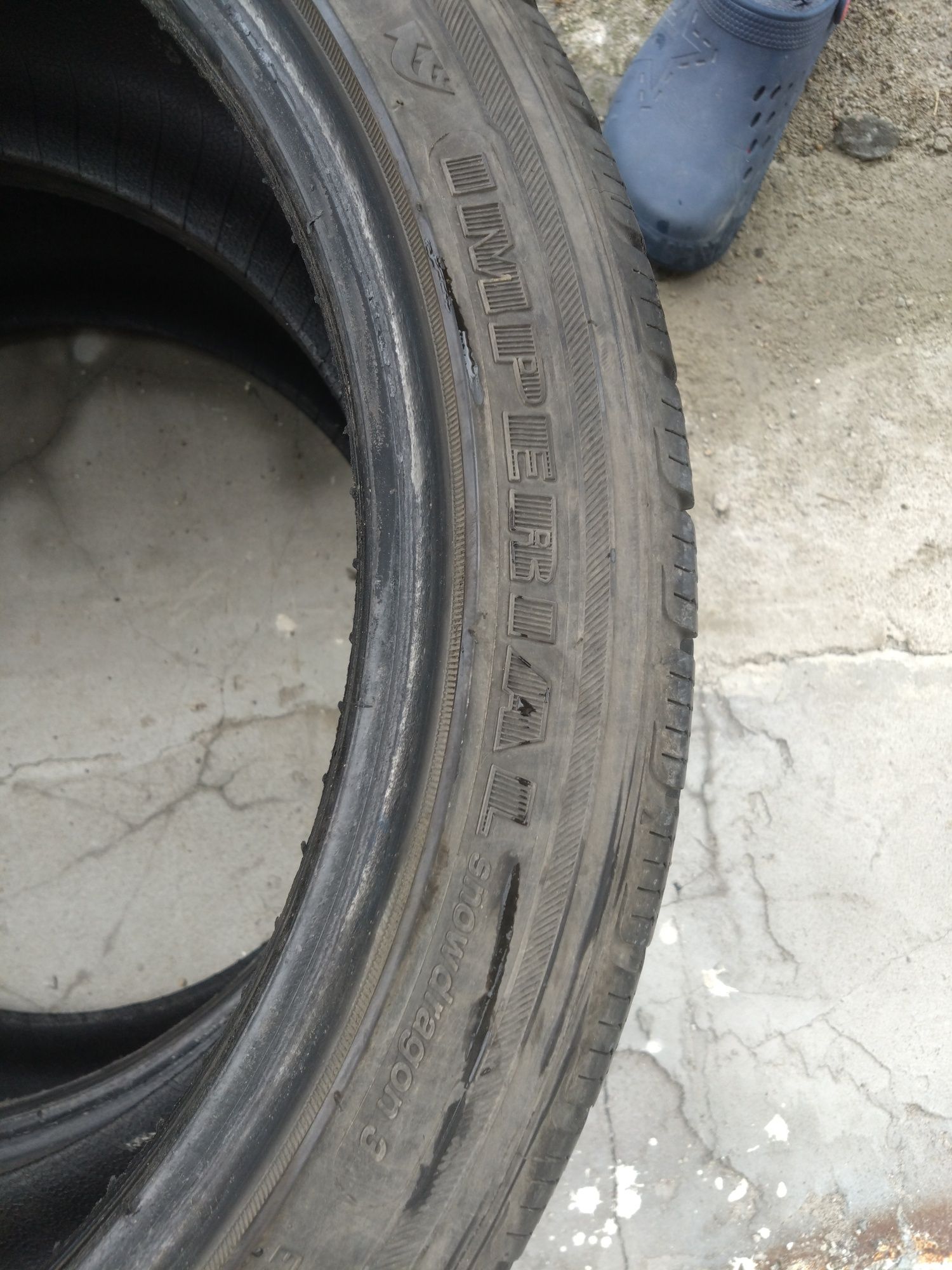 Opony zimowe 235/40/R18