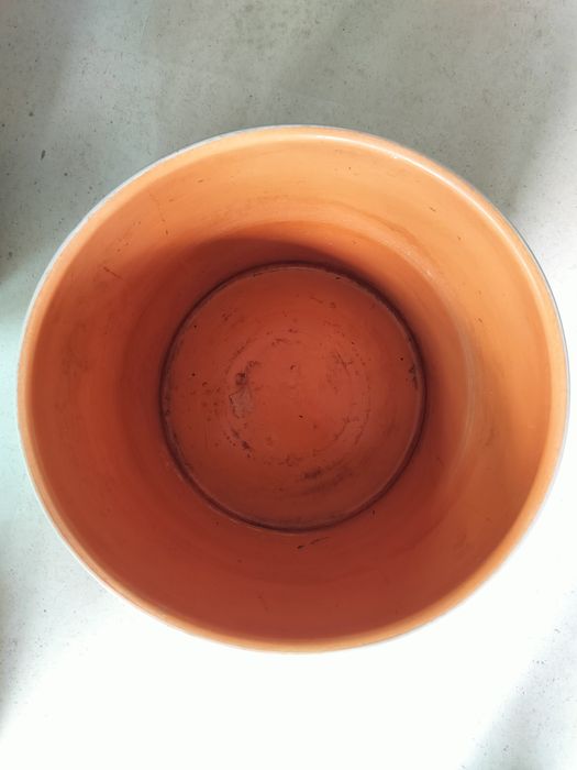 Vaso cerâmica bege 30 cm diâmetro e altura