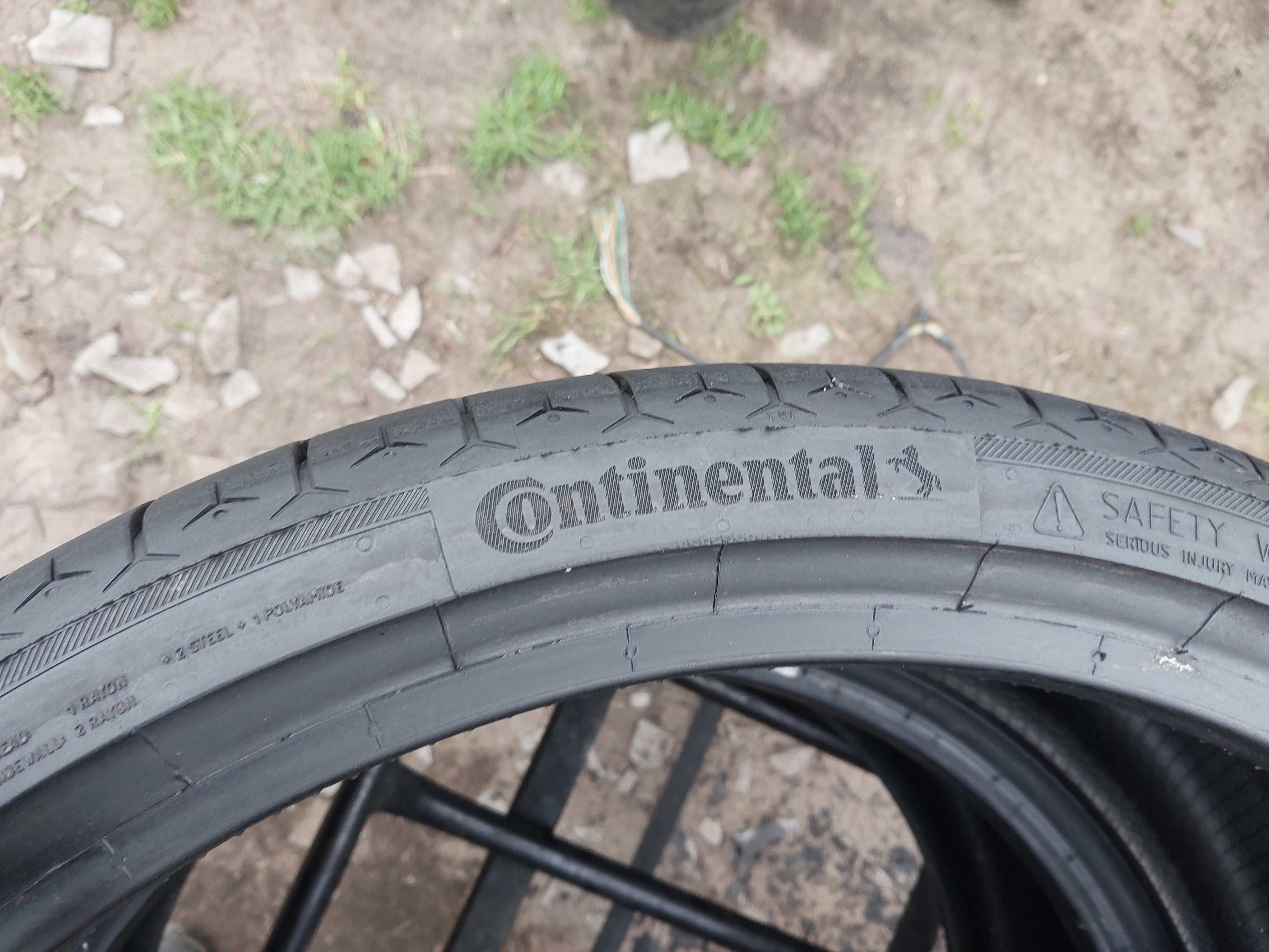 Opony letnie 245.30.20 Continental w bardzo dobrym stanie
