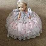 Boneca vintage com almofada