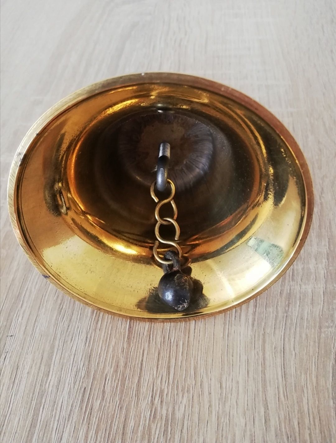 Dzwonek z mosiądzu, dzwonek mosiężny (62)