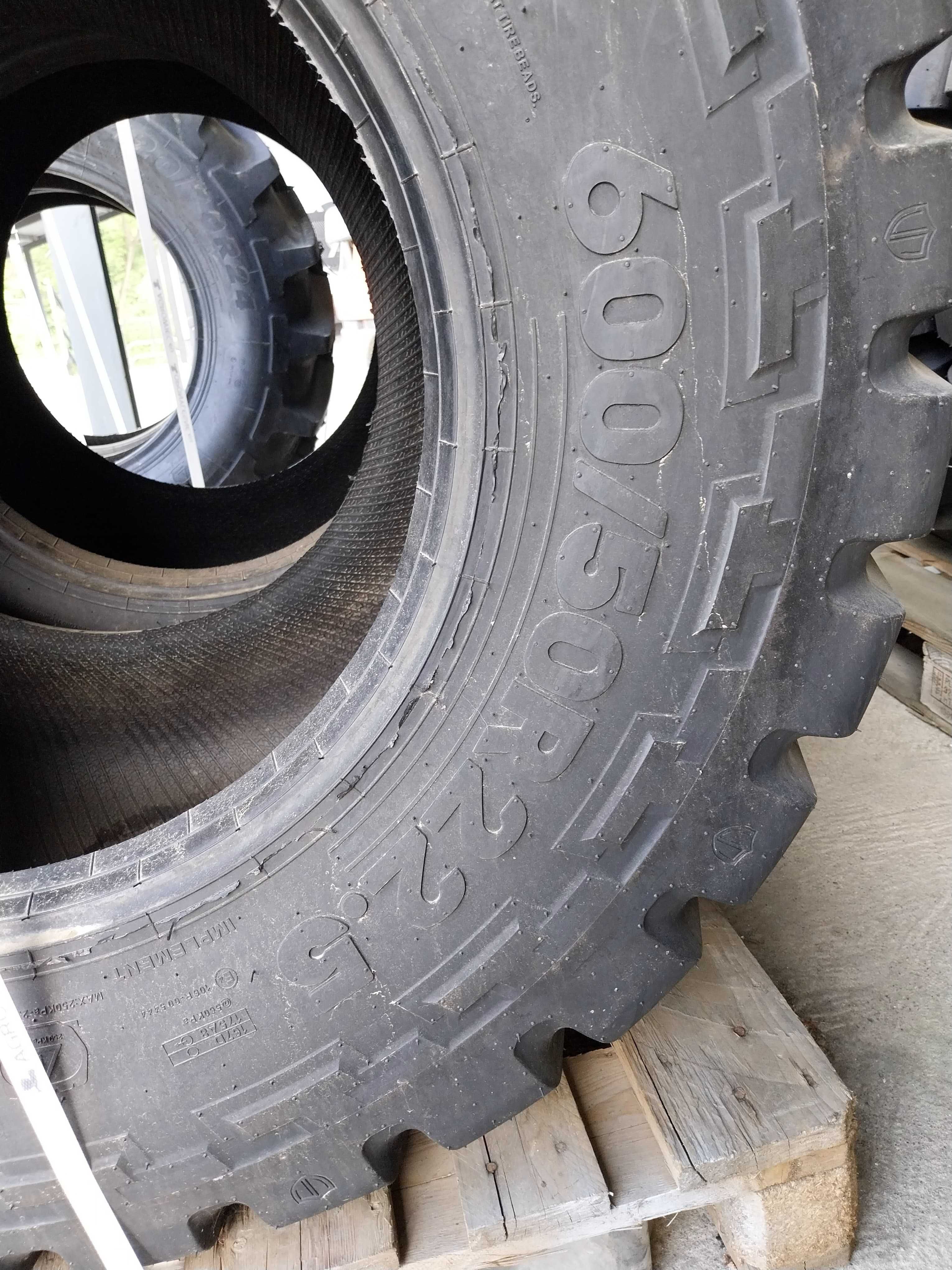 Opony rolnicze, przyczepowe 600/50R22.5