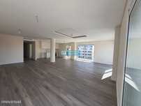 Pent House T3+1, Novo, no Centro do Funchal