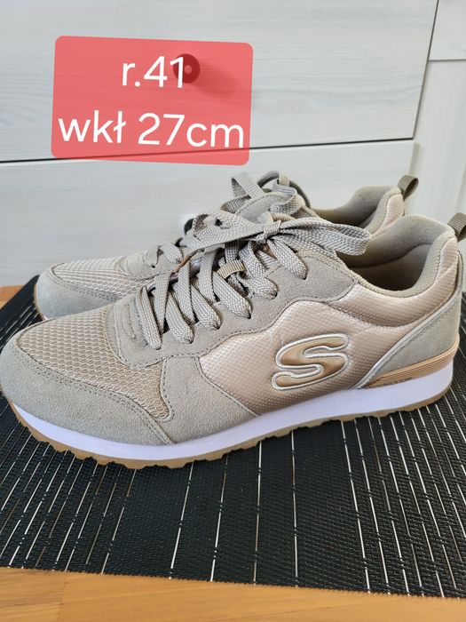 Snakersy damskie Skechers r.41 jak nowe oryginalne