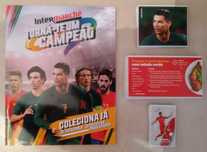 Coleção completa com os cromos por colar do Intermarché
