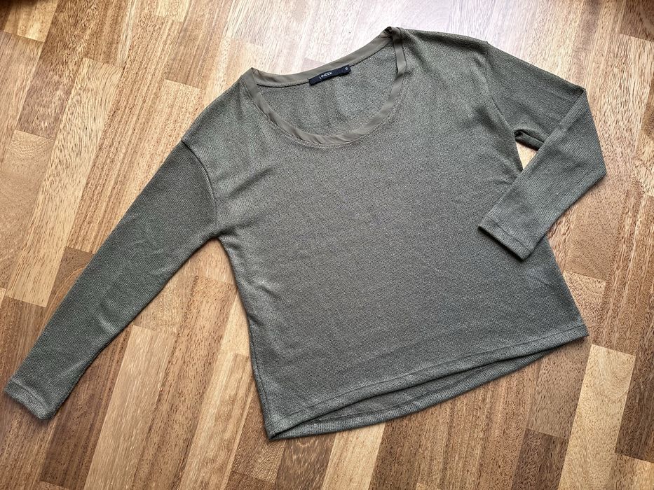 Stylowy luźny sweterek Lindex