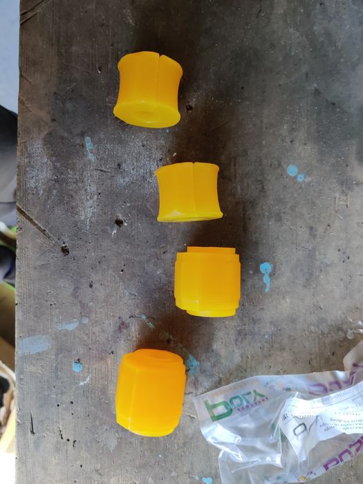 Втулки стабілізатора Alfa Romeo 159 (зад)