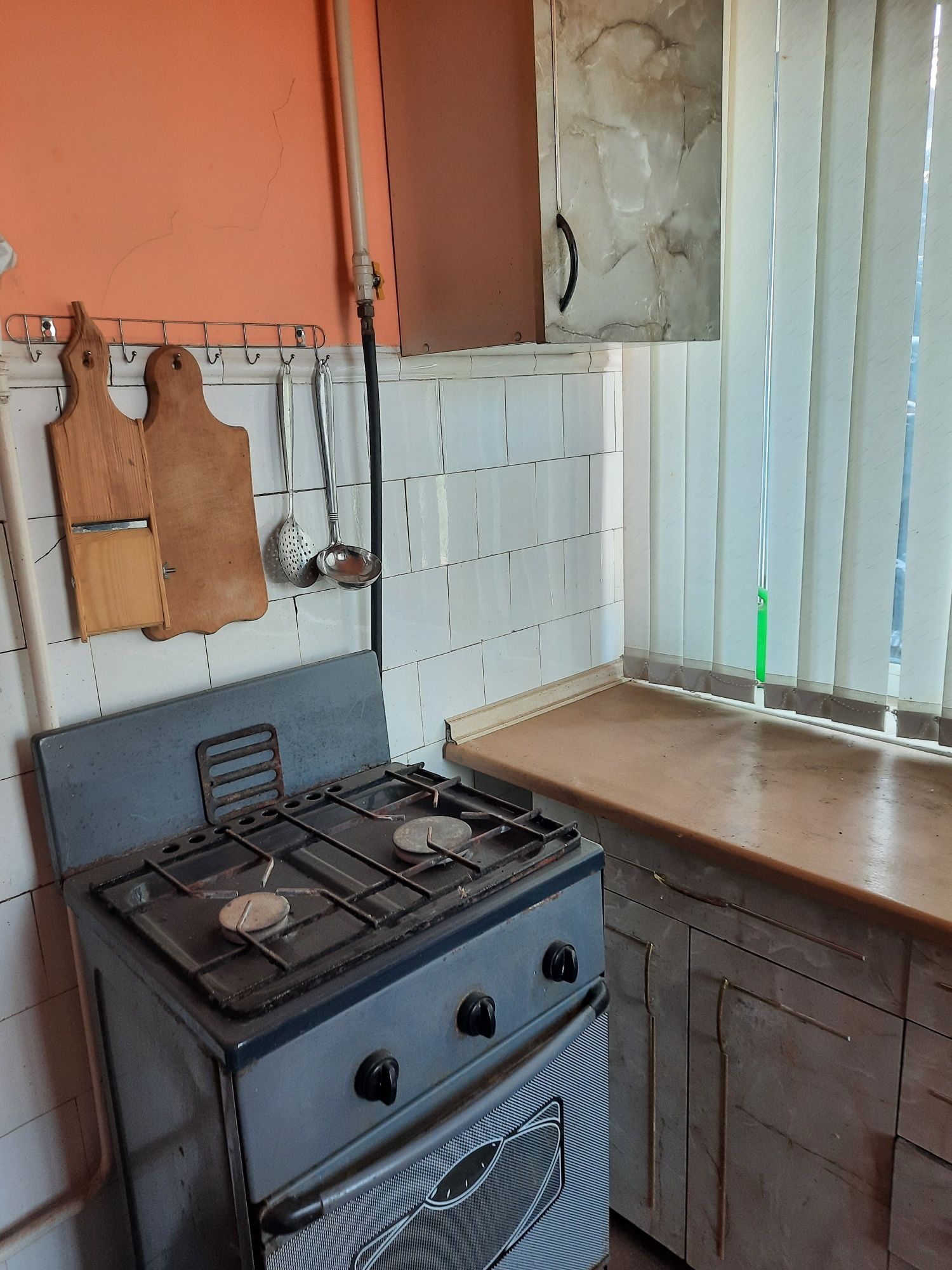 м. Киевская, красная линия, ул. Веринская. Продам целый дом.