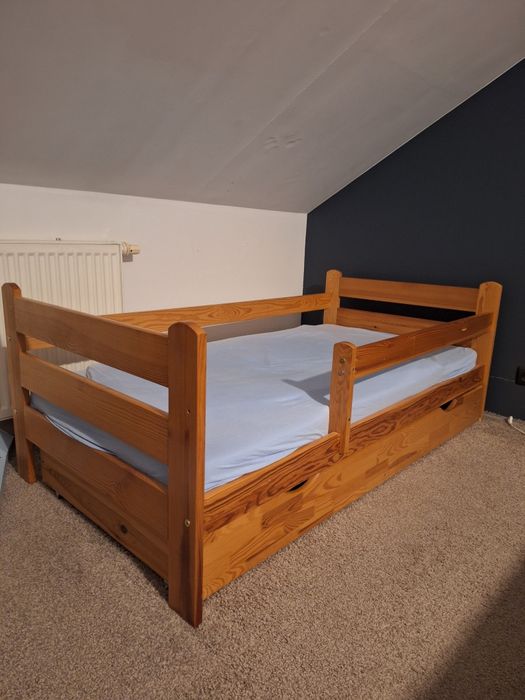 Łóżeczko dziecięce sosnowe