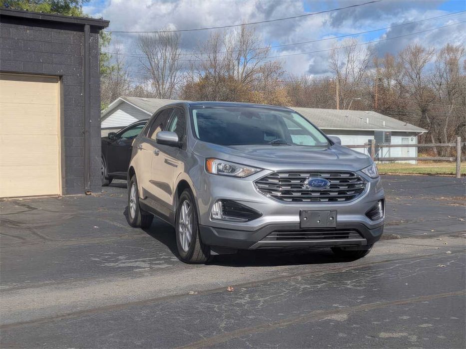 Ford Edge SEL      2021