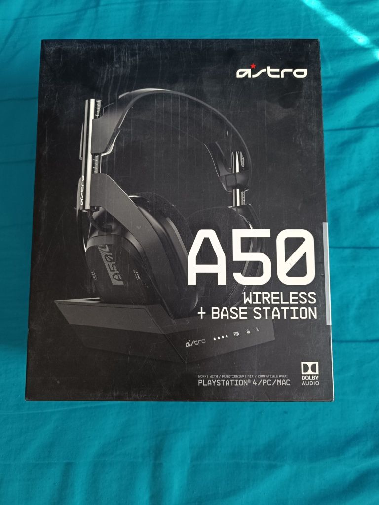 Astro A50 wireless + base station