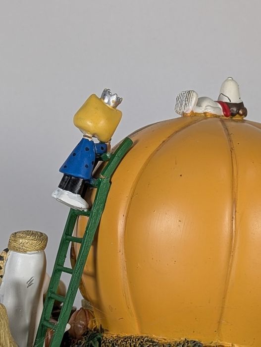 Snoopy ozdoba haloweenowa wielkie wycinanie dynie Peanuts figurki