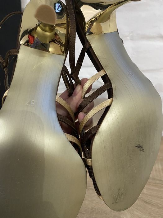 Босоніжки жіночі 37 шкіряні