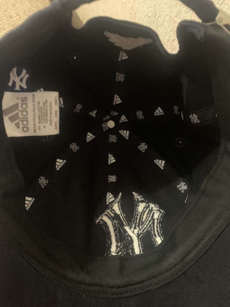 Бейсболка Adidas New York Yankees