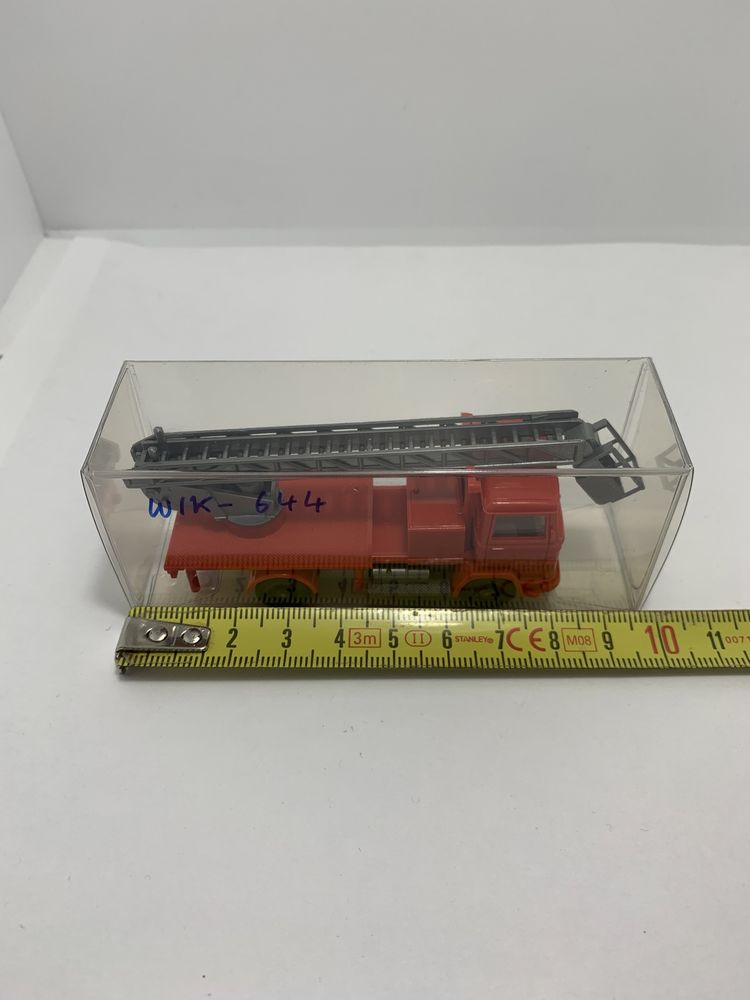 Mercedes Bombeiros com escada da Wiking escala H0 1/87