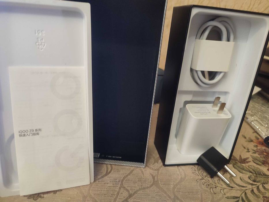Смартфон VIVO IQOO Z9 8/256 5G/NFC/144Hz 9500гр