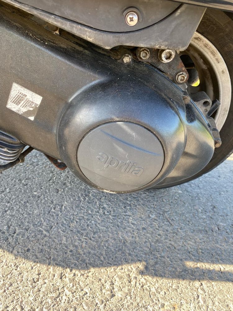 Skuter aprilia mojito custom