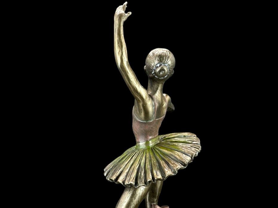 Figurka Baletnica Veronese (Wu70316a4)