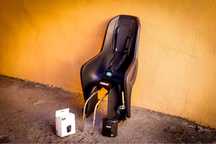 Fotelik rowerowy Thule RideAlong Lite 2 + dwa adaptery, idealny!