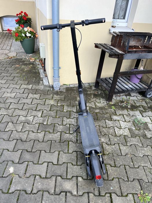 Sprzedam hulajnogę Segway Ninebot Max G2