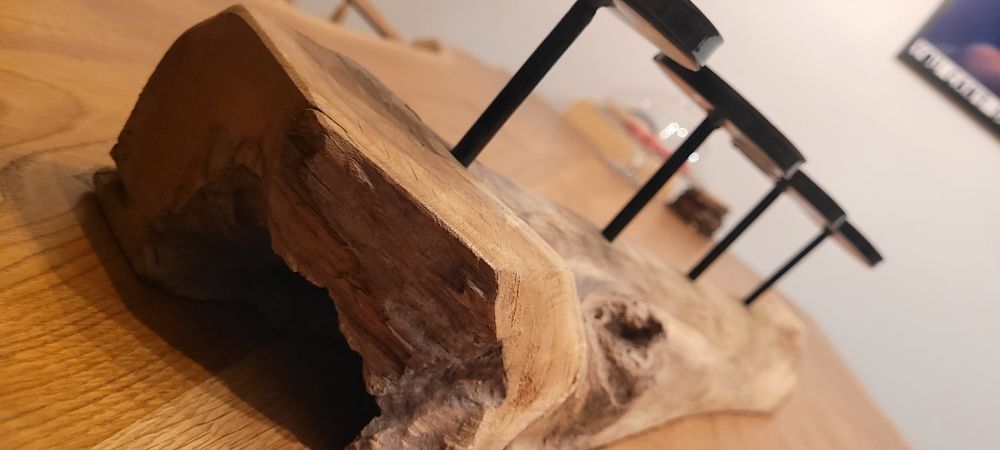 Indonezyjski świecznik, hand made, mieści 4 świeczki