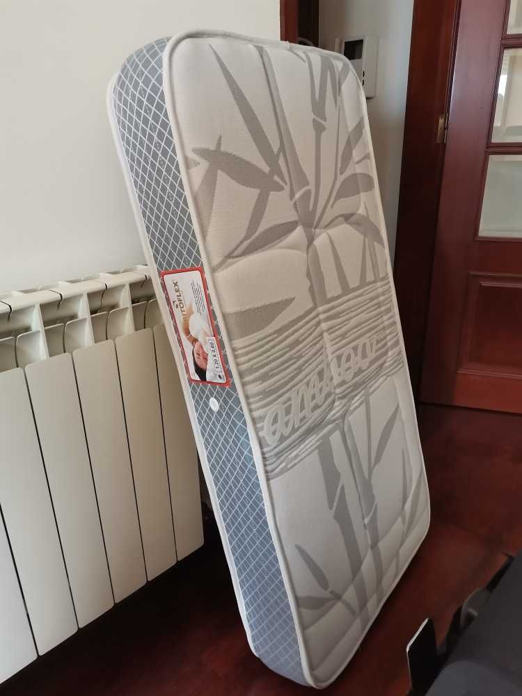 Colchão para cama de grades
