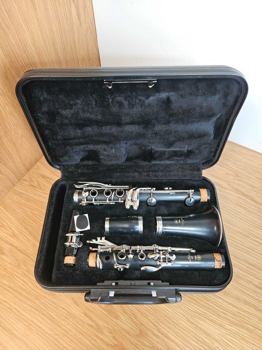 Clarinete Yamaha YCL-250