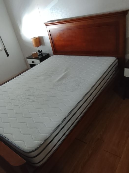 Lote( TM5, e móveis)