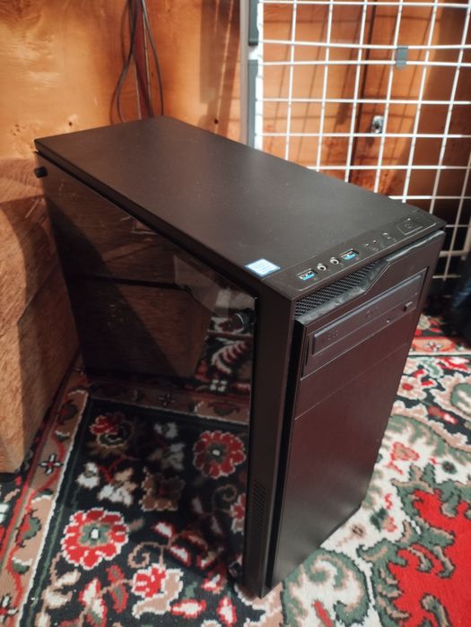 Komputer/PC + Monitor LG