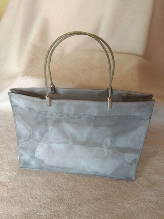 Várias bolsas de mão, desde 5€