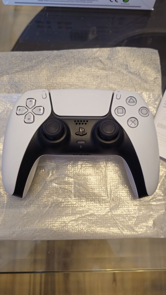 Controller DualSense ps5 pad do playstation 5 jak nowy malo uzywany