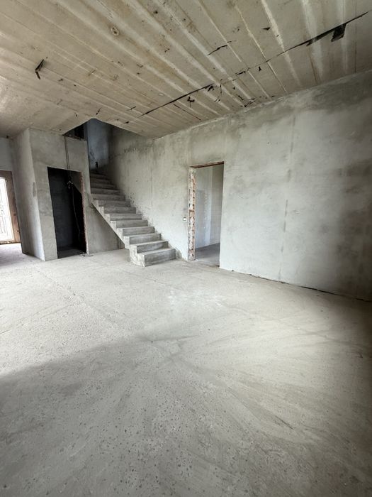 Просторий будинок м.Дубно/р-н М'ясокомбінату