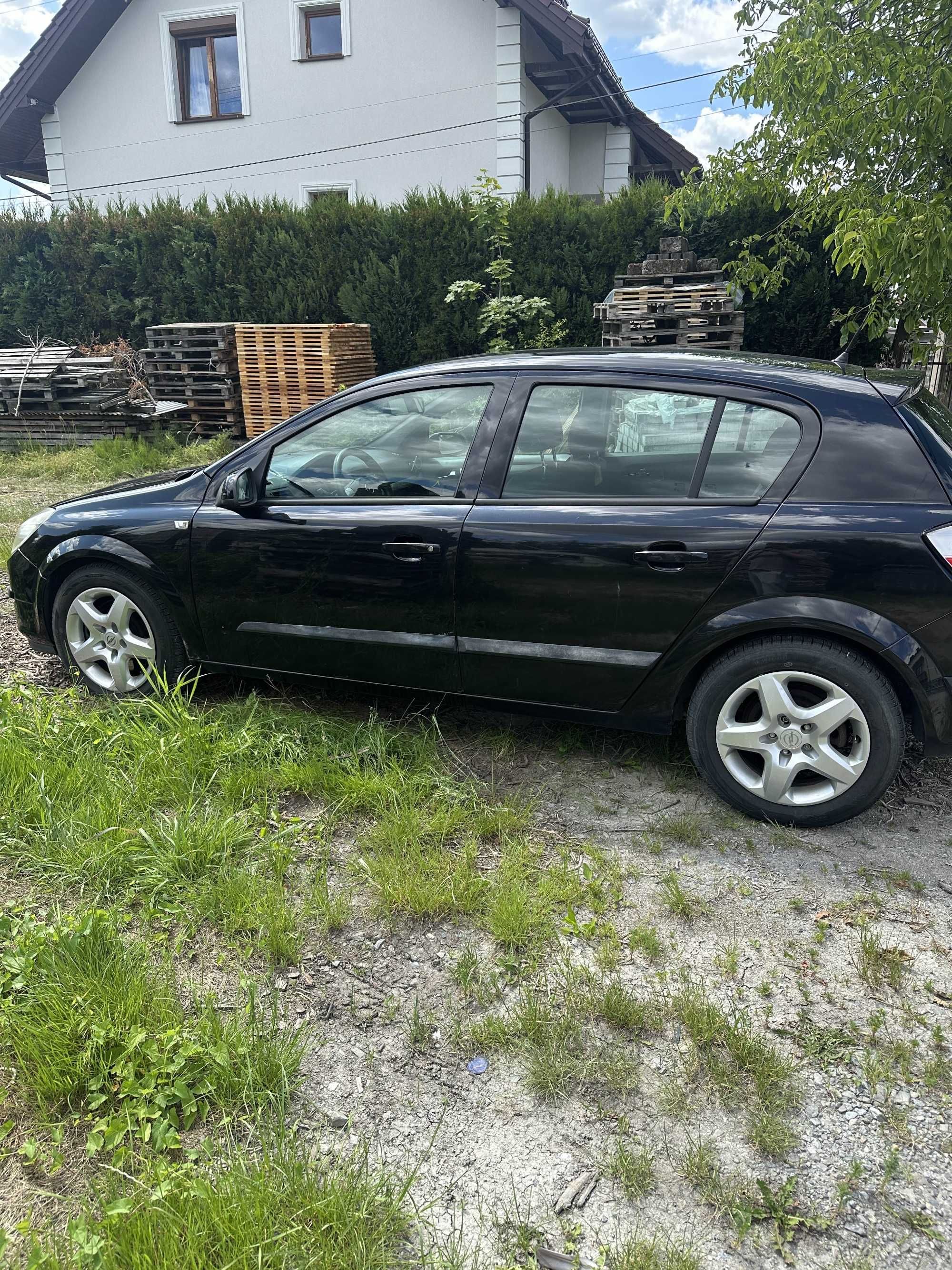 Opel Astra H 2004 2.0 Turbo + LPG