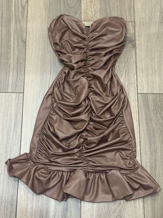 Сукня, плаття жіноче