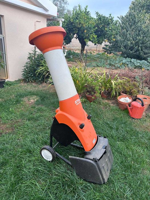 Triturador STIHL C/Compositor - como NOVO